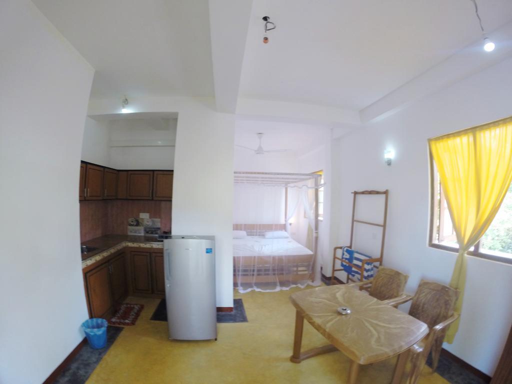 Hopson Resort And Apartment Unawatuna Habitación foto