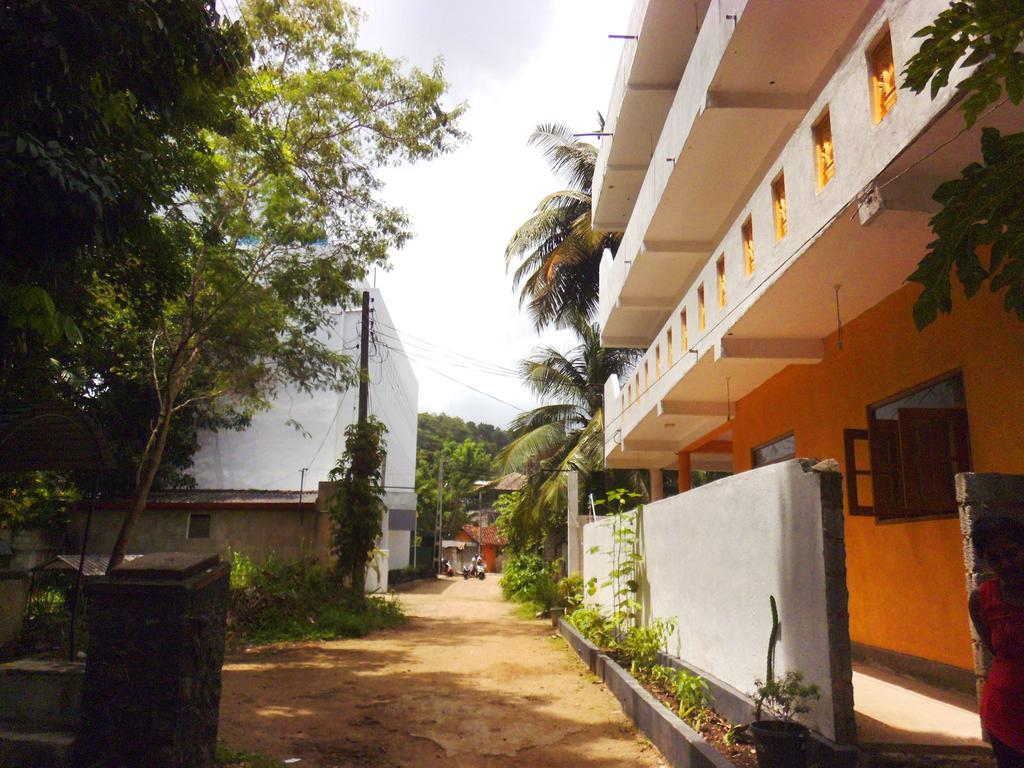 Hopson Resort And Apartment Unawatuna Exterior foto